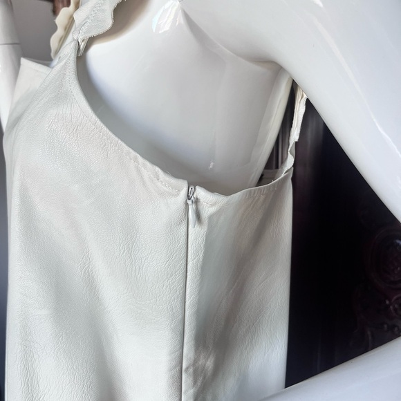 NWT Zara white leathery dress sz M - Picture 3 of 8